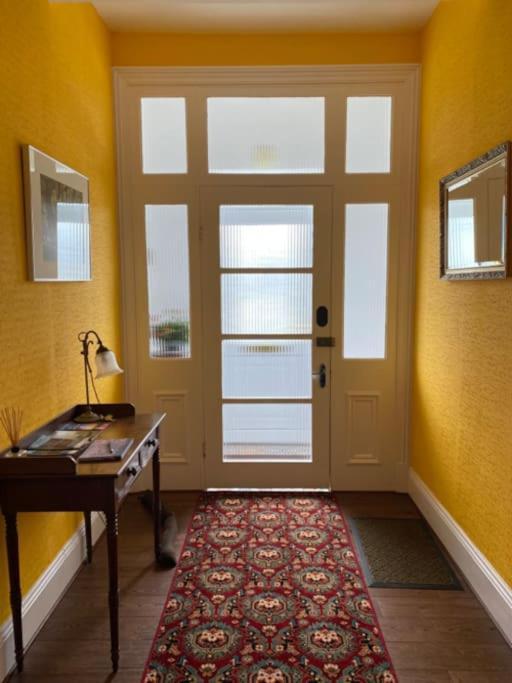 St John'S Flat Spacious Accomodation Dalry  Eksteriør bilde
