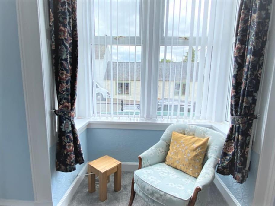 St John'S Flat Spacious Accomodation Dalry  Eksteriør bilde